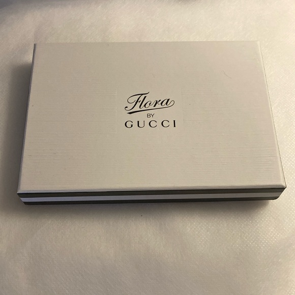 NWOT - Flora BY GUCCI Textured Boxed Stationery - Picture 3 of 15